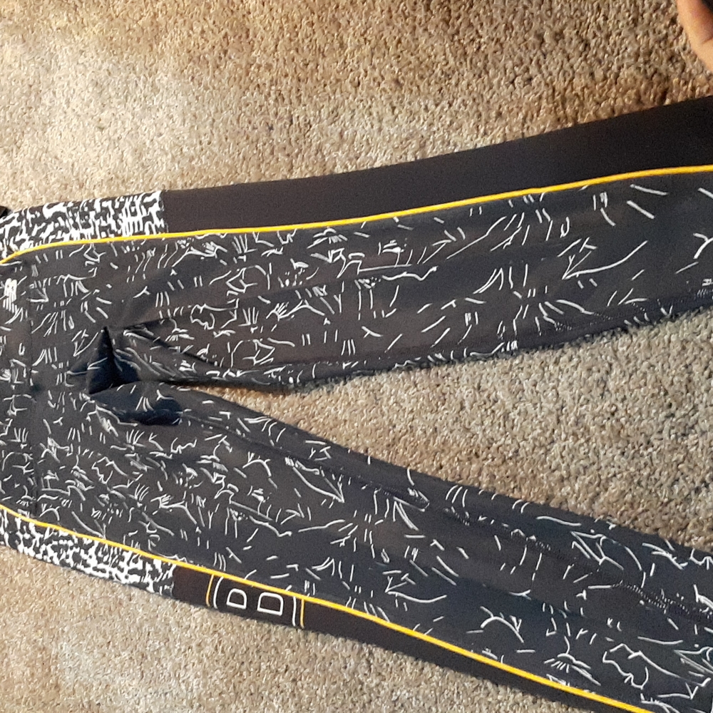 BNWT New Balance 7/8 tights